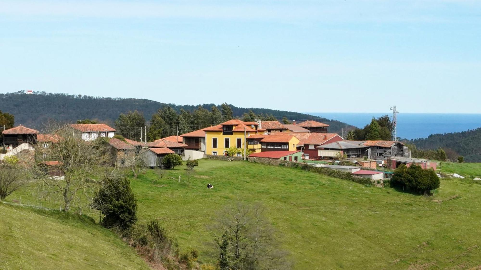 La Casona De Faedo Pension Hotel ภายนอก รูปภาพ