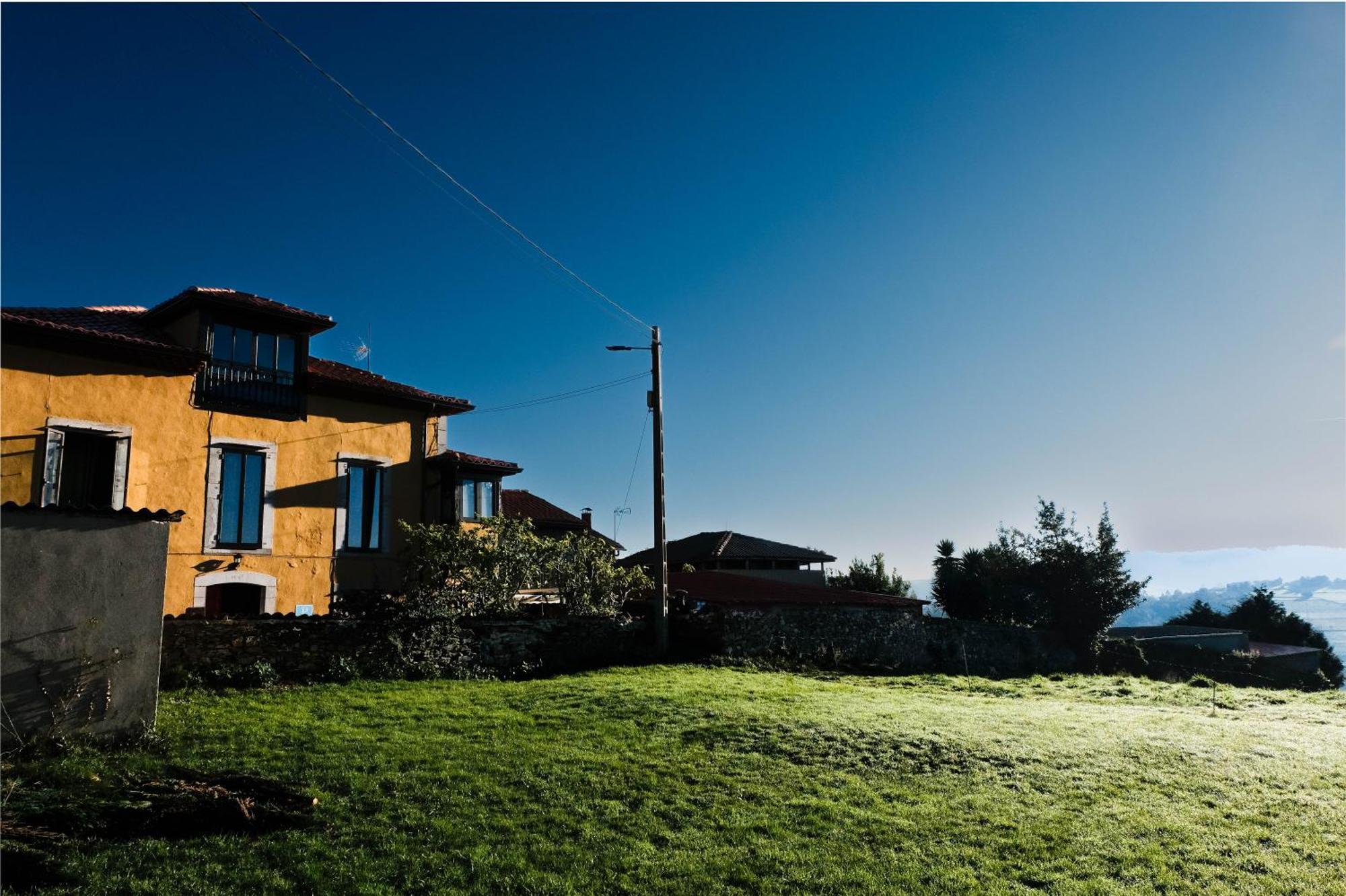 La Casona De Faedo Pension Hotel ภายนอก รูปภาพ