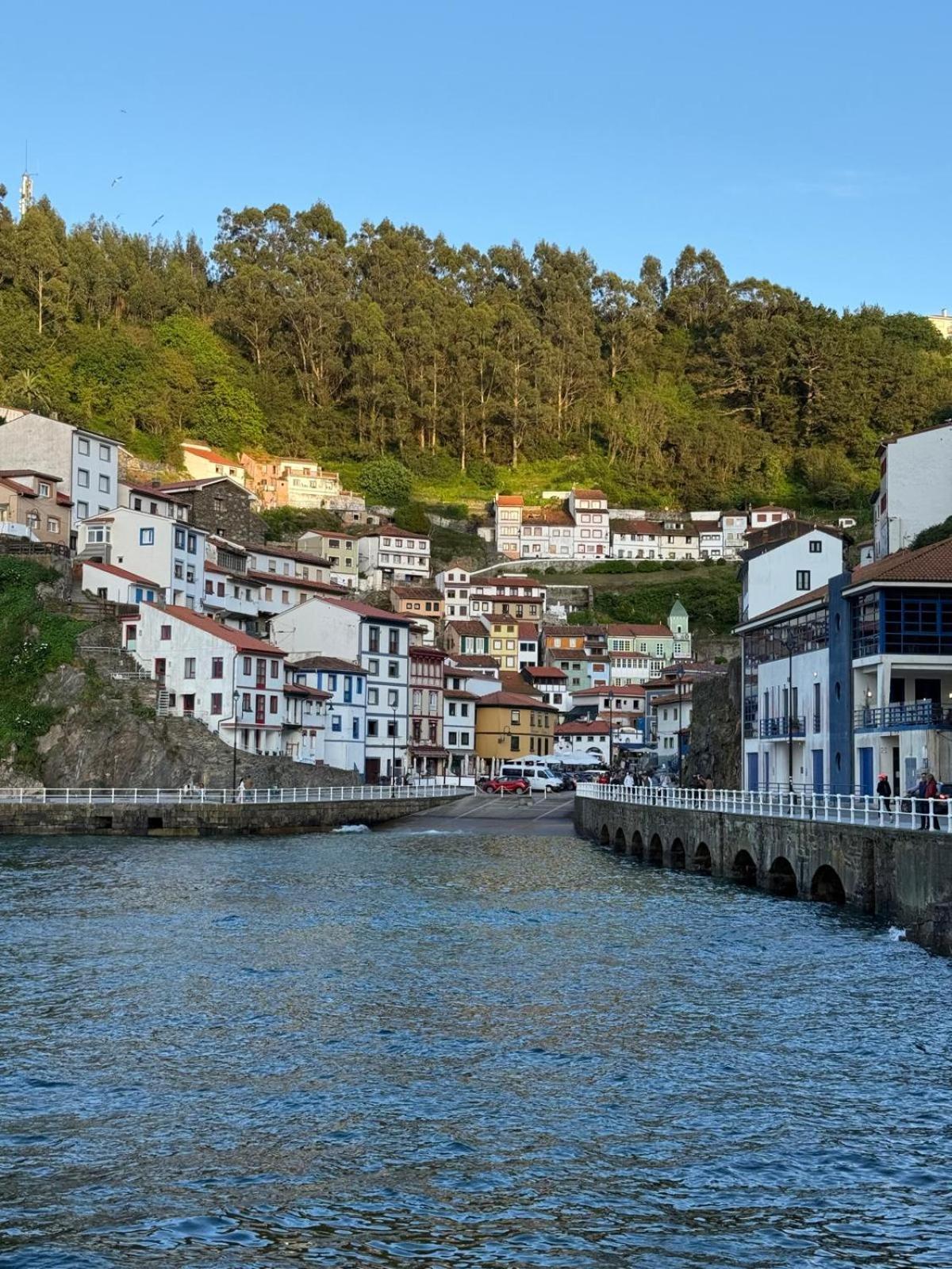 La Casona De Faedo Pension Hotel ภายนอก รูปภาพ