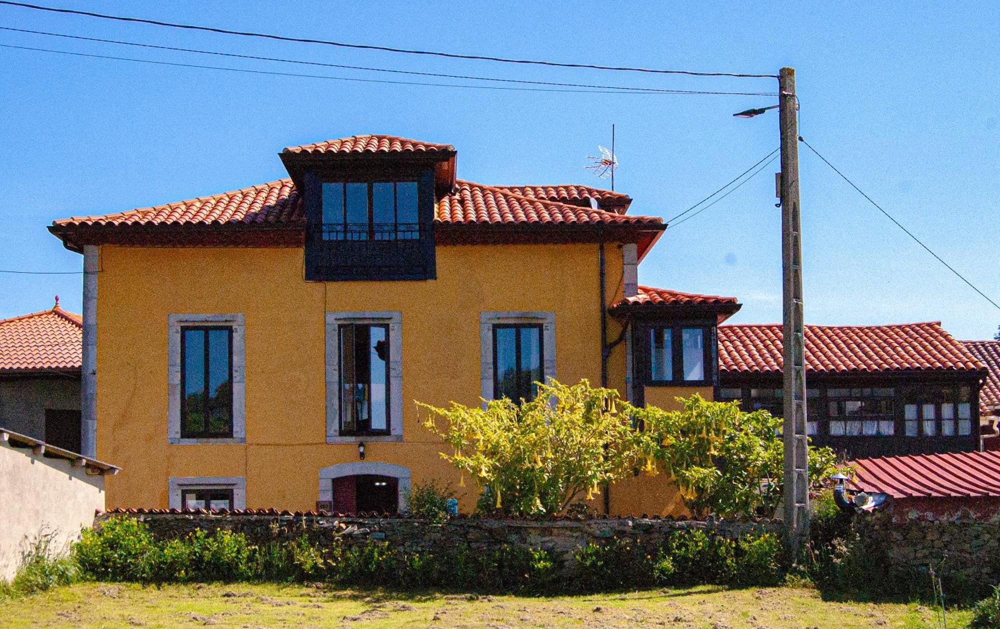 La Casona De Faedo Pension Hotel ภายนอก รูปภาพ