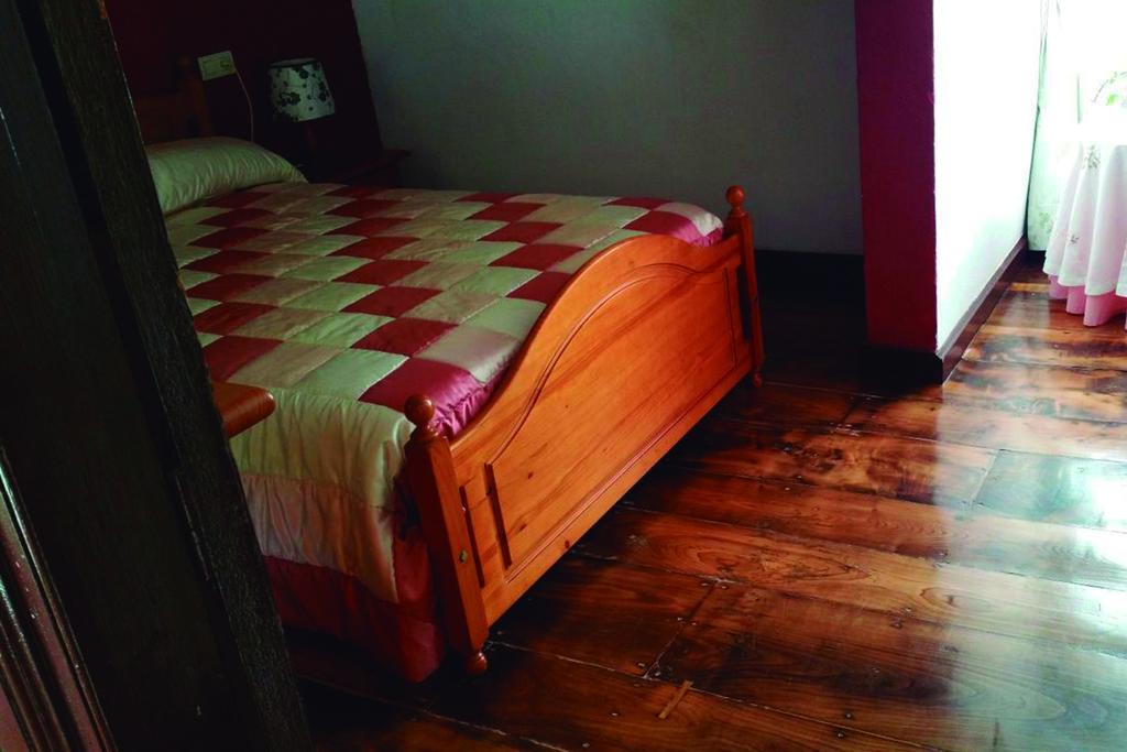 La Casona De Faedo Pension Hotel ภายนอก รูปภาพ